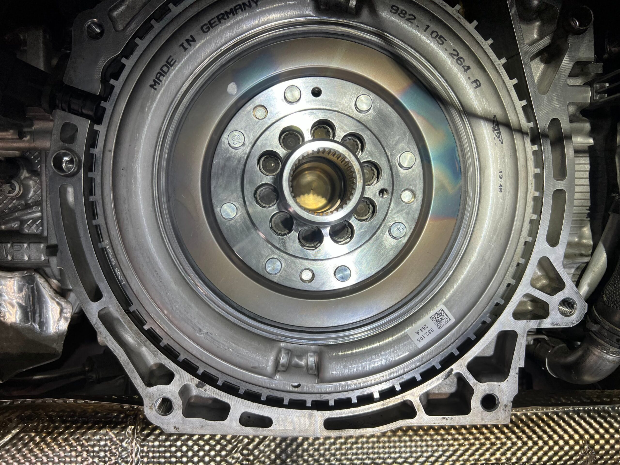 ポルシェ718ケイマン PDK DMF新品取付